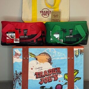 Set of 2 insulated mini bags AND 1 yellow mini canvas tote AND 1collapsable tote